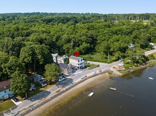 18 Harrison St, Bristol, RI 02809