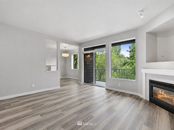 10825 SE 200th St APT C202