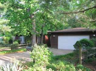 15652 N Lakeview Dr, Effingham, IL 62401