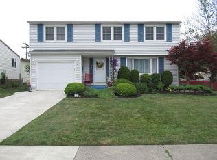 117 Steven Dr, Cheektowaga, NY 14227