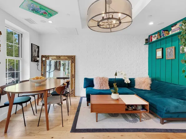 450 Hart St #2A, Brooklyn, NY 11221