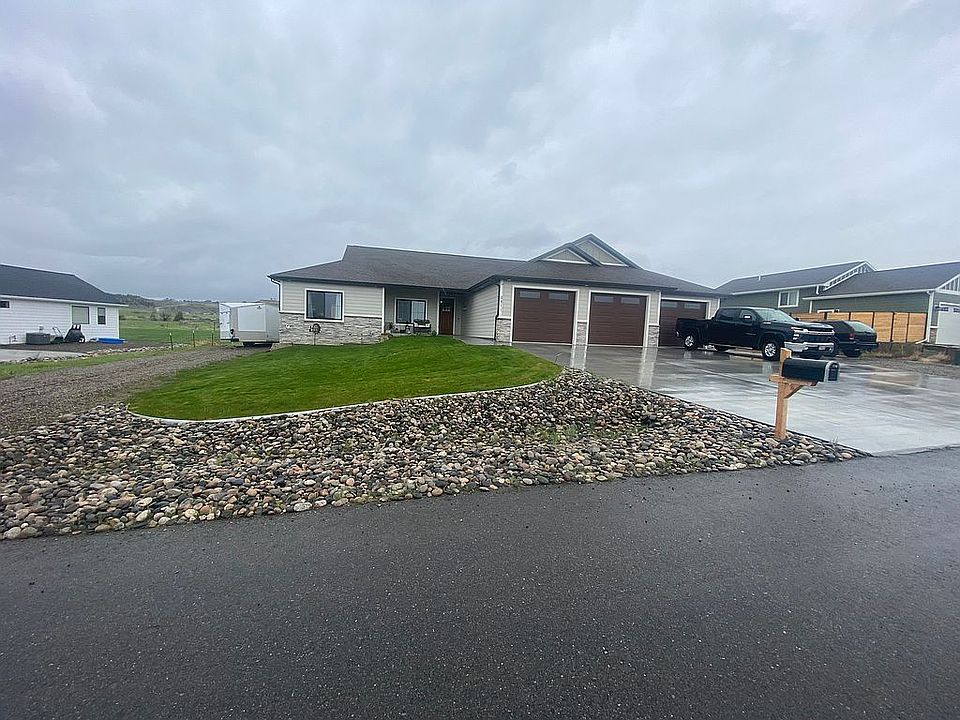 1st image of 3411 La Paz Dr