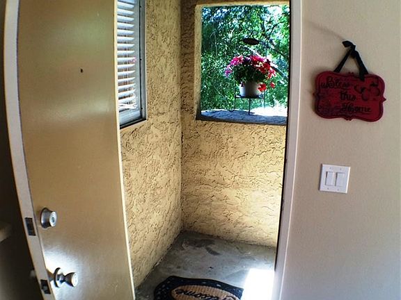 5th image of 207 Woodland Pkwy Unit 229