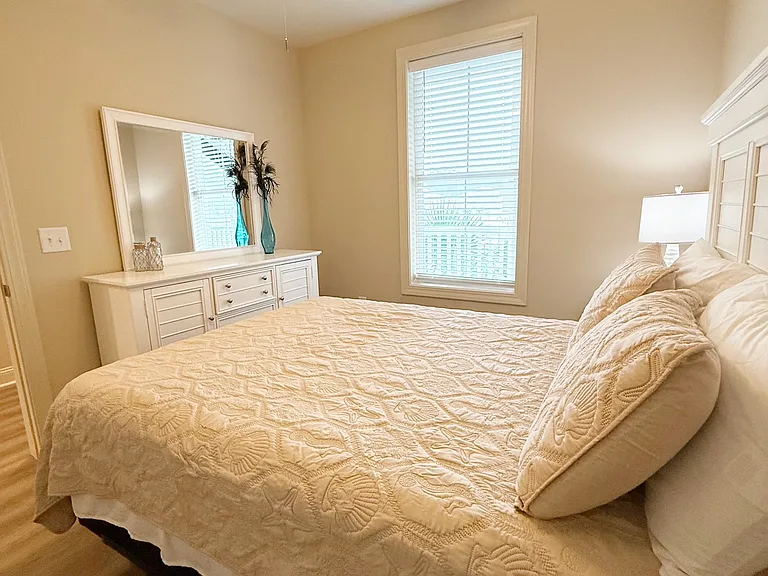 81 Delray Dr #2-B — Photo 3