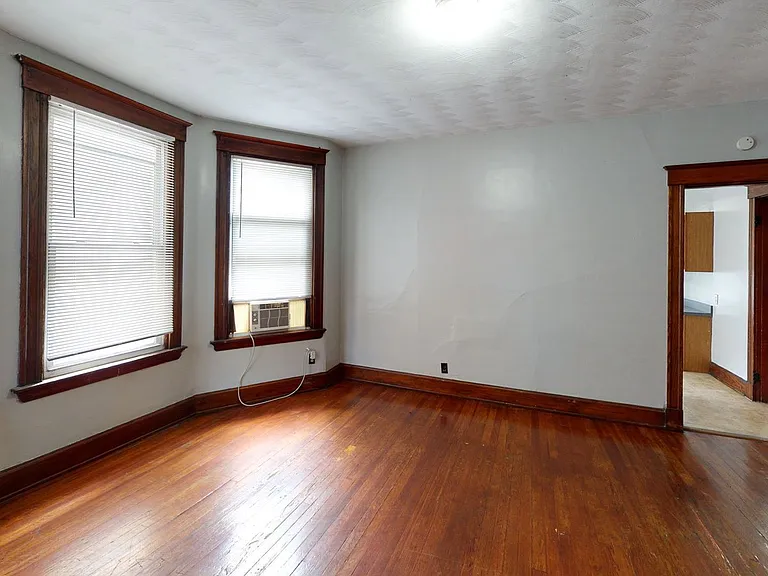 229 Atkinson St #1 — Photo 3