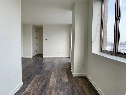 Rented by The Dermot Realty Management Company | media 33