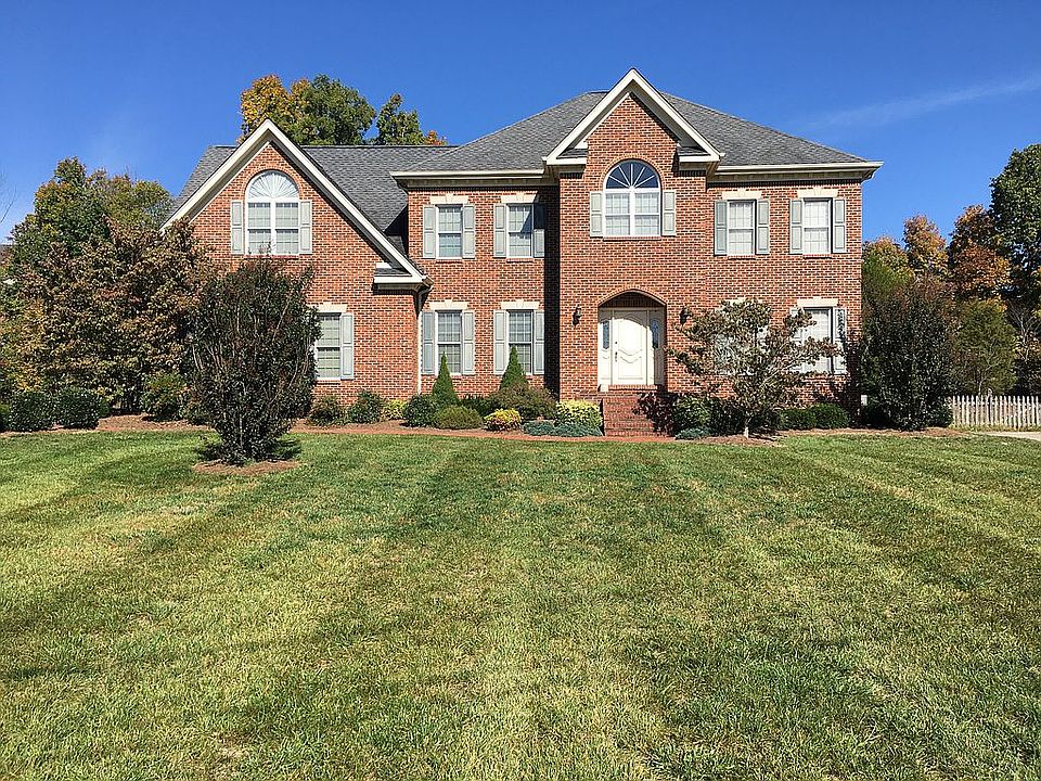 1st image of 1029 Hanover Ct