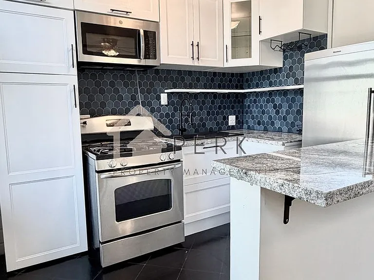 22 John St #10 — Photo 5