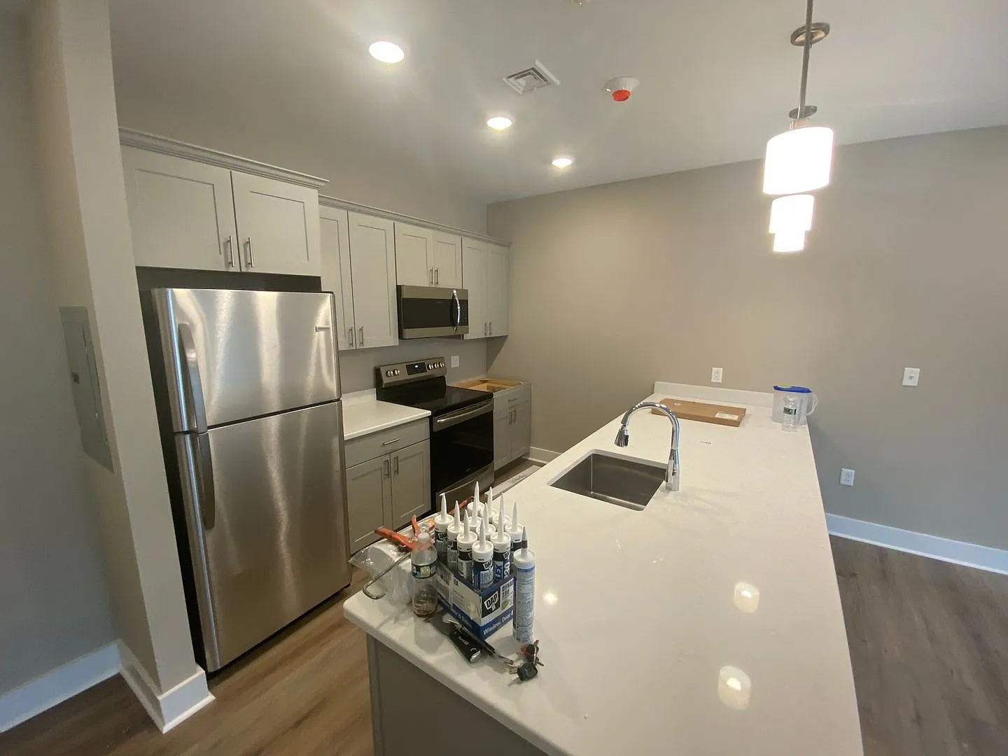 105 Morris Apartments — Photo 4
