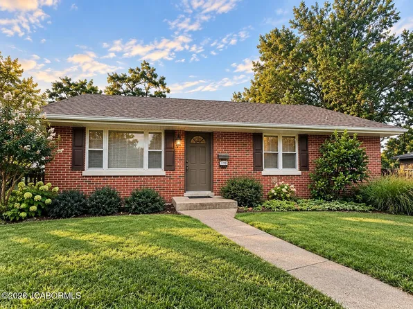 1728 Tanner Bridge Rd, Jefferson City, MO 65101