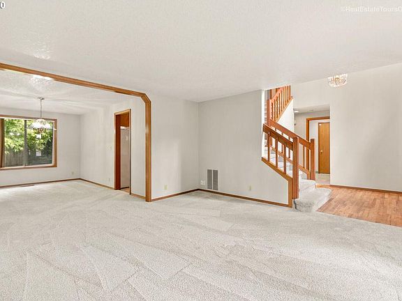 4th image of 1751 NE 57th Ave