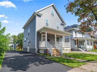 88 Rosemary Dr, Rochester, NY 14621