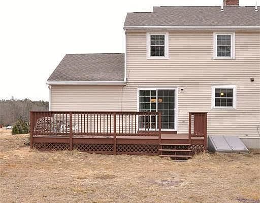 3rd image of 7 Karen Ln #B
