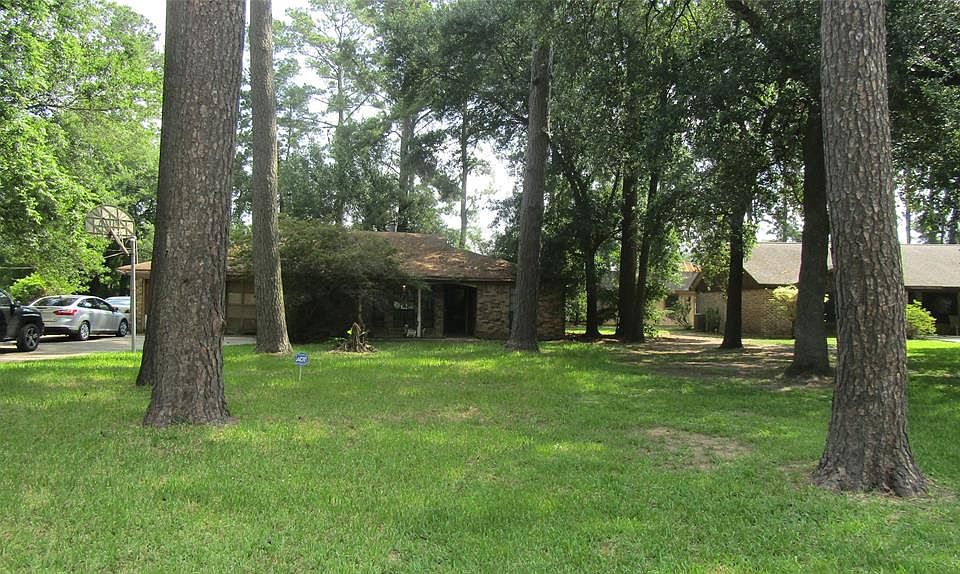 1st image of 18210 Auburn Dr
