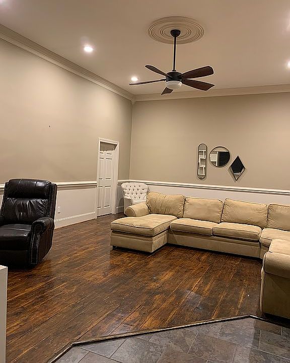 family room 