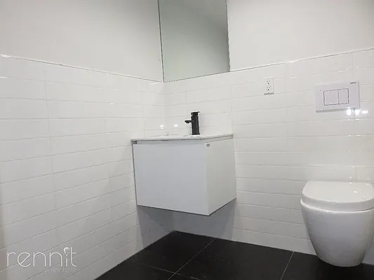 Rented by Rennit Inc. | media 50