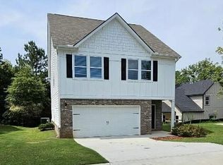 9122 Golfview Cir, Covington, GA 30014