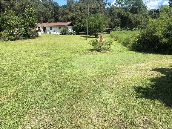 5th image of 8400 S Linden Pt
