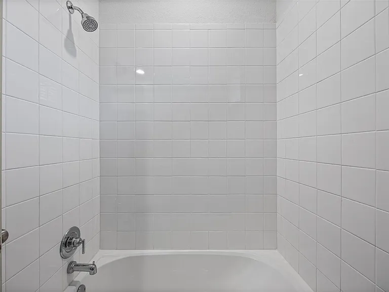 231 Lavaca River Ln — Photo 17
