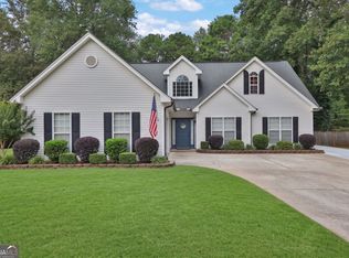 4046 River Elan Dr, Gainesville, GA 30507