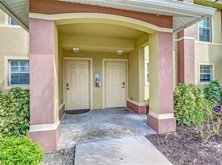 9101 Gervais Cir APT 1704, Naples, FL 34120