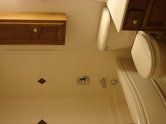 2nd image of 2 Parkview Way