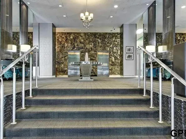 3000 Farnam St #S6m, Omaha, NE 68131