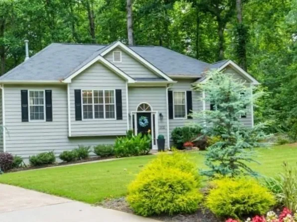 5930 Shannon Dr, Cumming, GA 30040