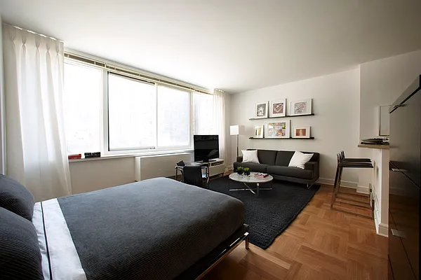 Rented by Windsor Property Management | media 54