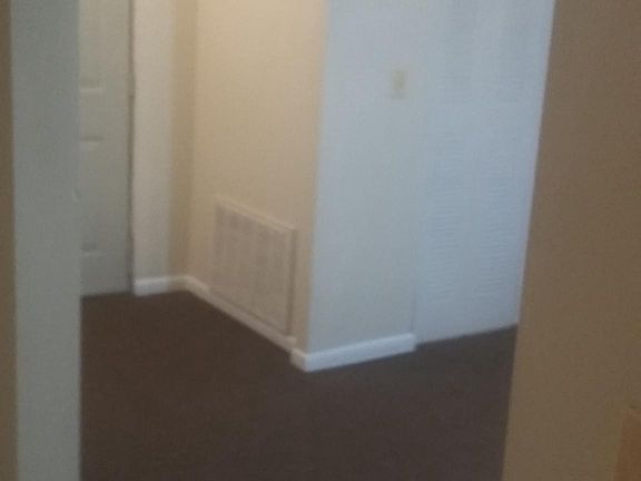 4th image of 11104 S Vernon Ave APT 3