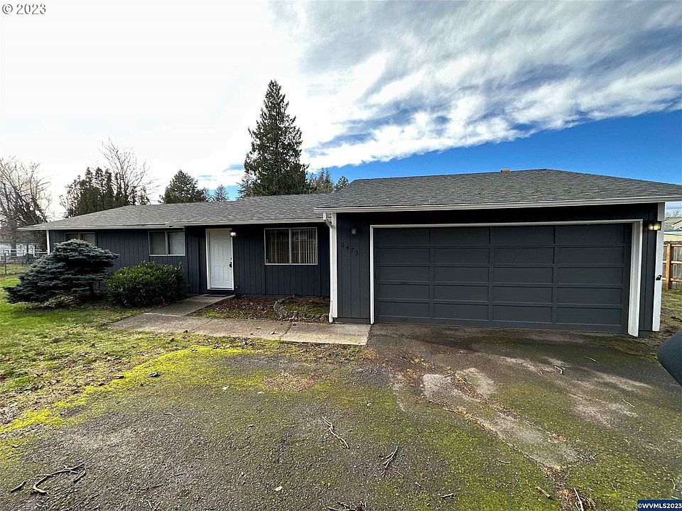 1st image of 1473 NE Olvera Ct