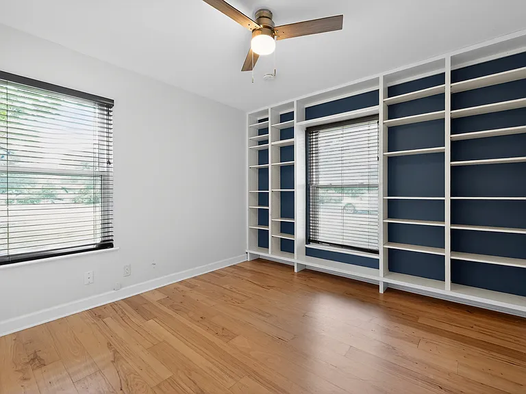 6700 La Salle Dr — Photo 20