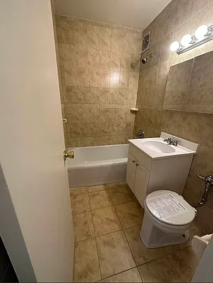 Rented by Queens Apartments Realty LLC | media 14