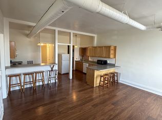 36 N Howell St UNIT 2, Hillsdale, MI 49242