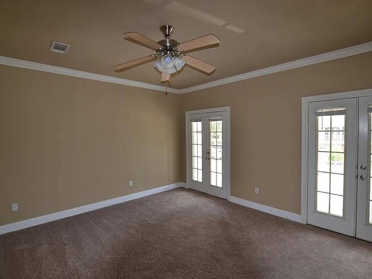 2117 Cypress Hall Aly — Photo 8