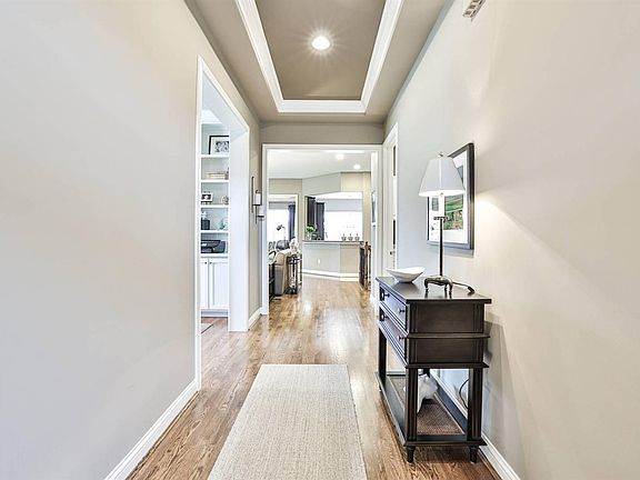5th image of 8306 Poppy Ln