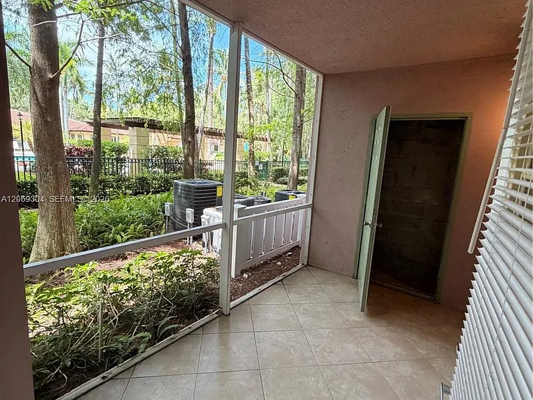 6640 W Sample Rd #6640 — Photo 6