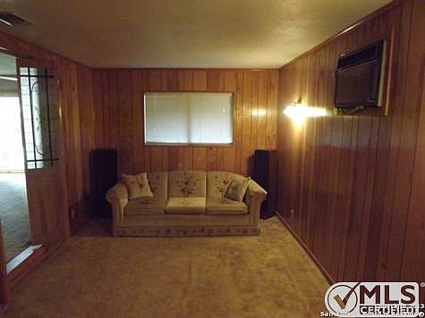 5th image of 239 Metz Ave