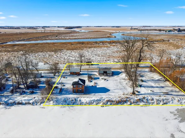 12754 Tacoma Loop E, Columbia, SD 57433