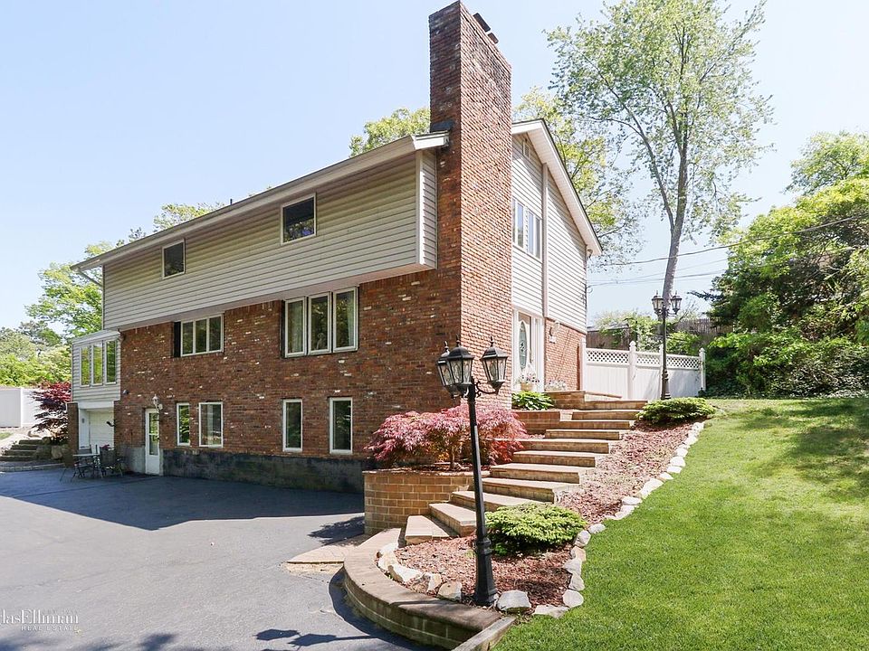 1st image of 45 Winston Dr