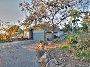5784 Heights Rd, Santa Rosa, CA 95404