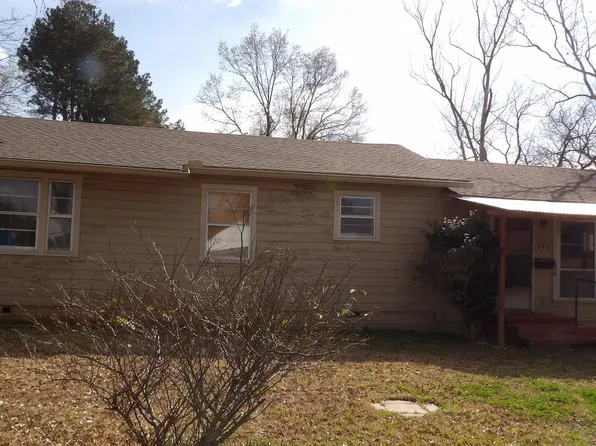 908 W Paschal St, Troup, TX 75789