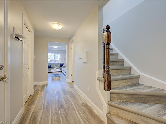 4th image of 8 Bushmills Cres