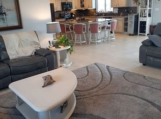73 N Bounty Ln, Key Largo, FL 33037