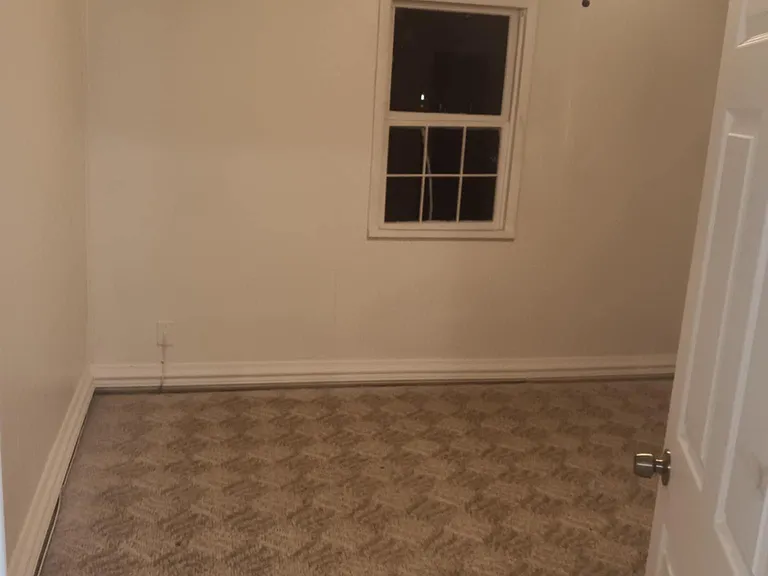 412 Bishop Cir — Photo 11