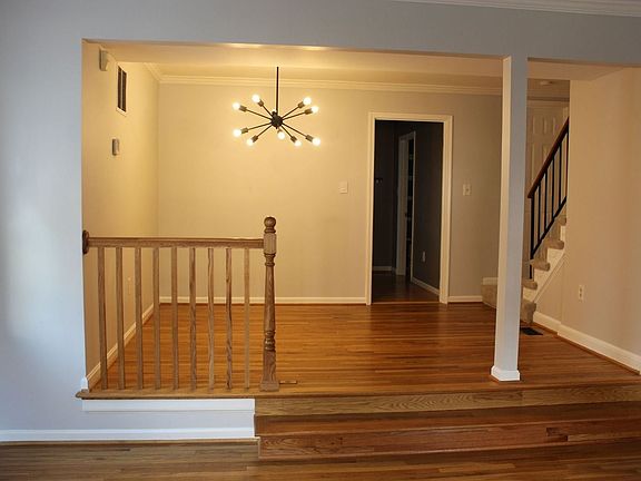 4th image of 3809 Brighton Ct
