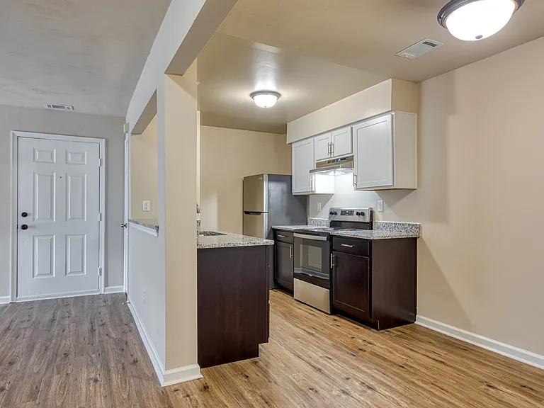 Summer Station Apartments Where Comfort Meets Coastal Living — Photo 22