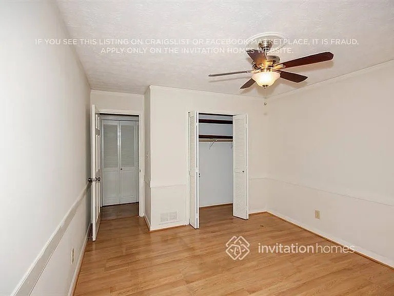 458 Glendale Ct — Photo 11