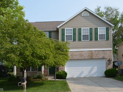 12326 River Valley Dr, Fishers, IN, 46038