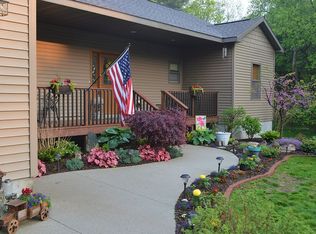 2221 N Jebavy Dr, Ludington, MI 49431